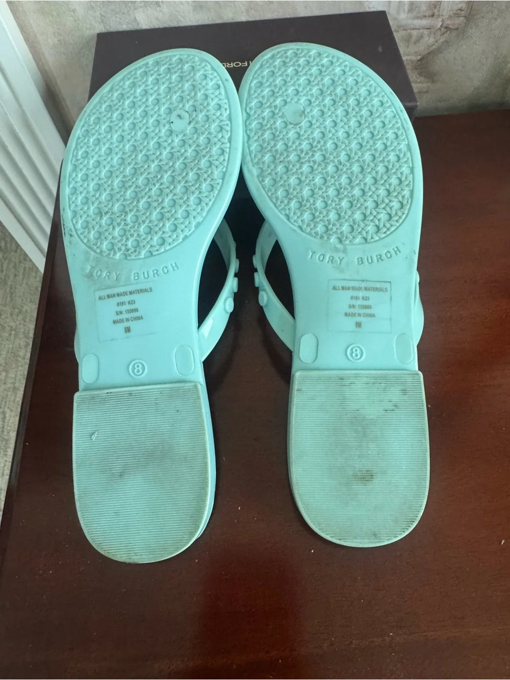 TORY BURCH TONE ON TONE STUDDED JELLY THONGS BABY BLUE 8